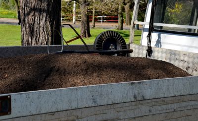 Mulch Loading and Transportation